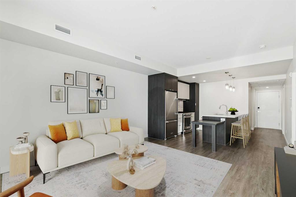 Picture for 204, 3375 15 Street SW