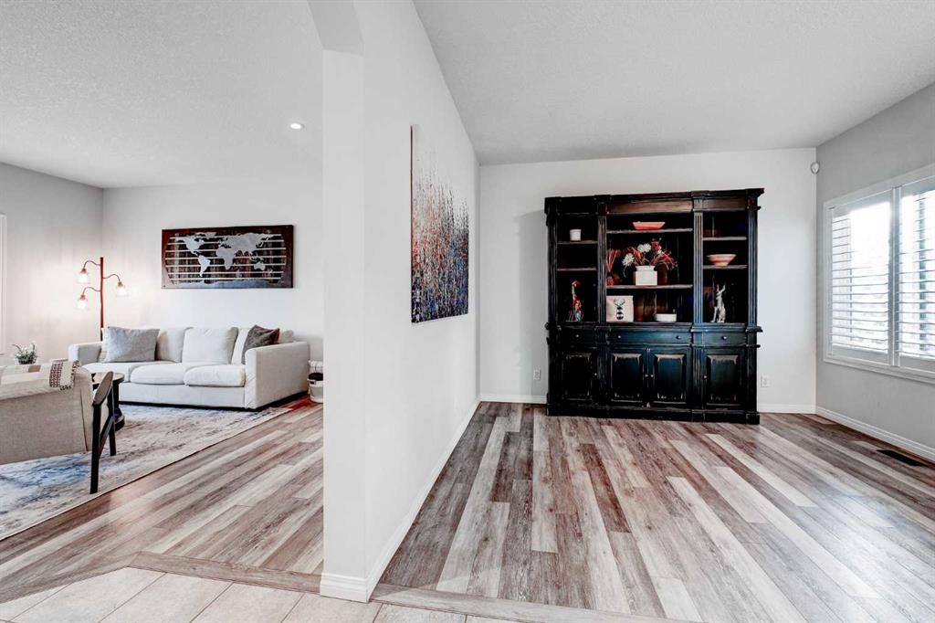 Picture for 195 Chapalina Terrace SE