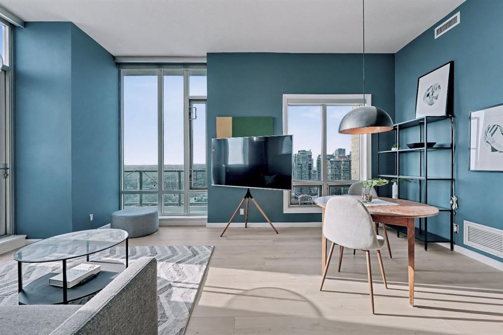 Picture for 2210, 210 15 Avenue SE