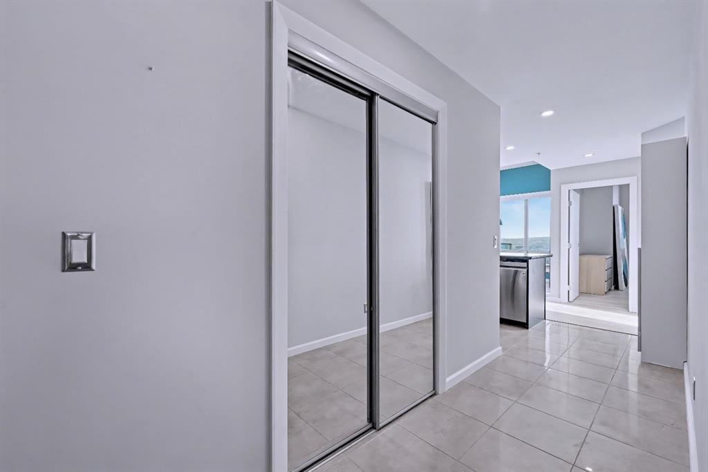 Picture for 2210, 210 15 Avenue SE