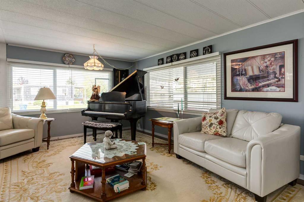 Picture for 130, 99 Arbour Lake Road NW