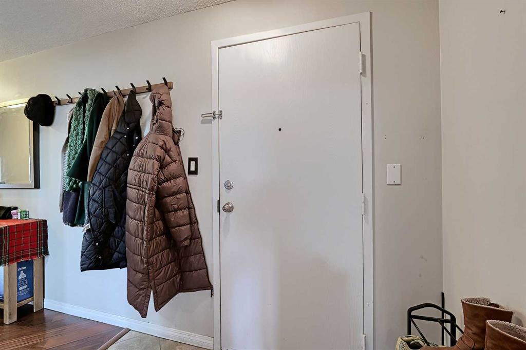 Picture for 503, 1234 14 Avenue SW