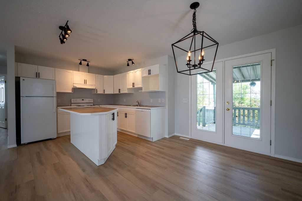 Picture for 269 Strathford Crescent 