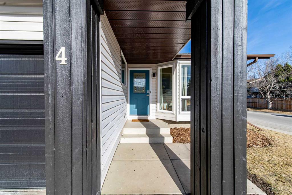 Picture for 4 Cedargrove Road SW