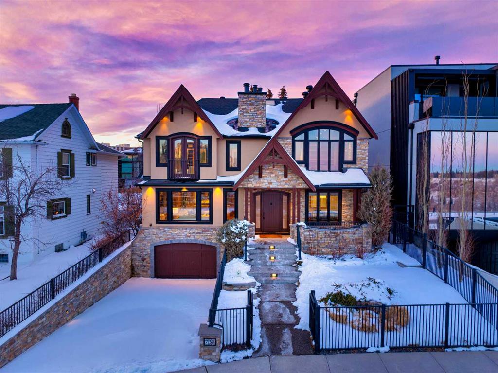 Picture for 738 Crescent Road NW