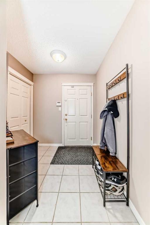 Picture for 116, 6800 Hunterview Drive NW