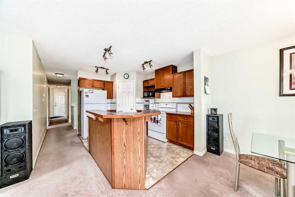 Picture for 201, 7707 Martha's Haven Park NE