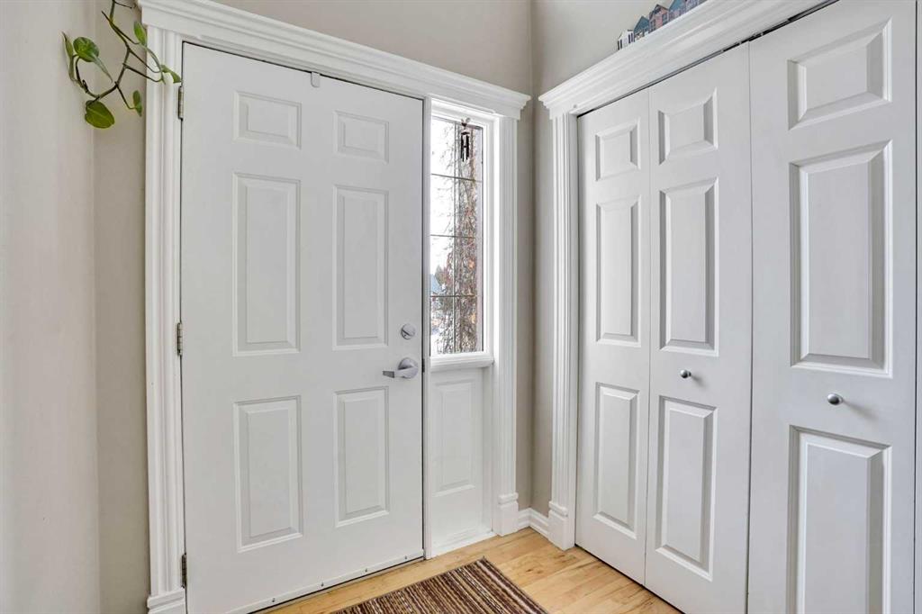 Picture for 251 Lakeview Cove 