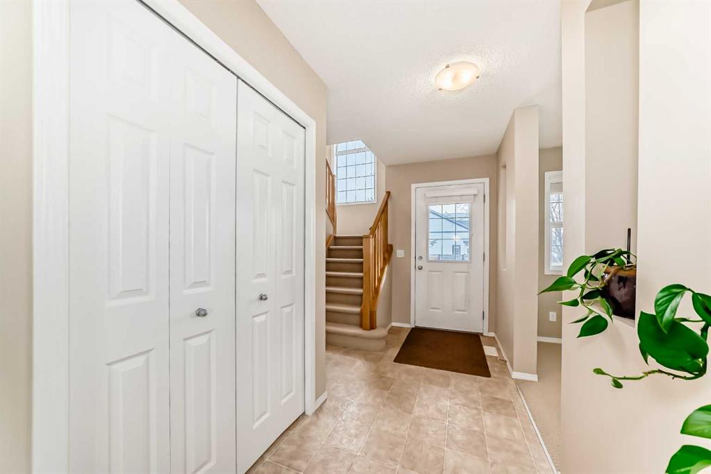 Picture for 136 Everglen Road SW