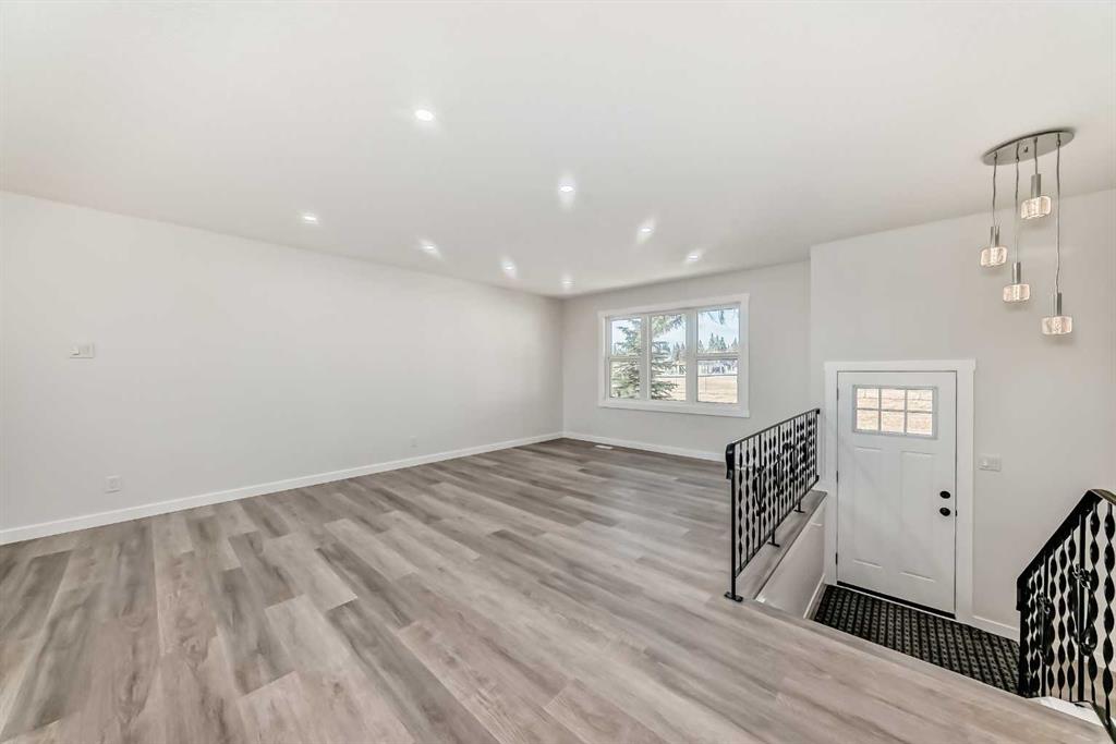 Picture for 10832 7 Street SW