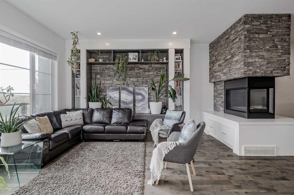 Picture for 701 13A Street NE