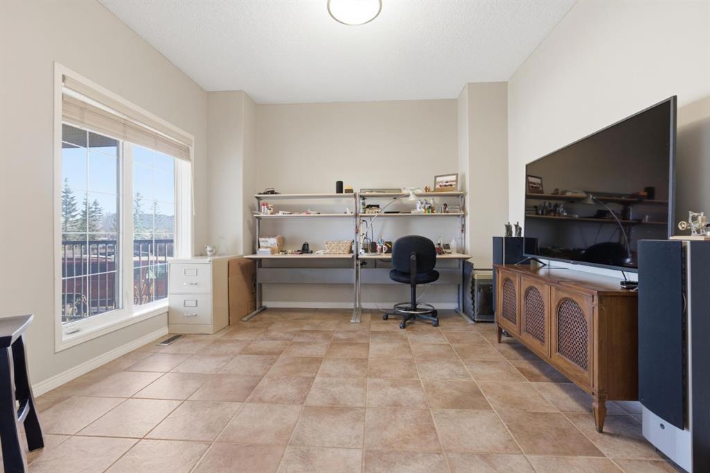 Picture for 283 Springmere Link 