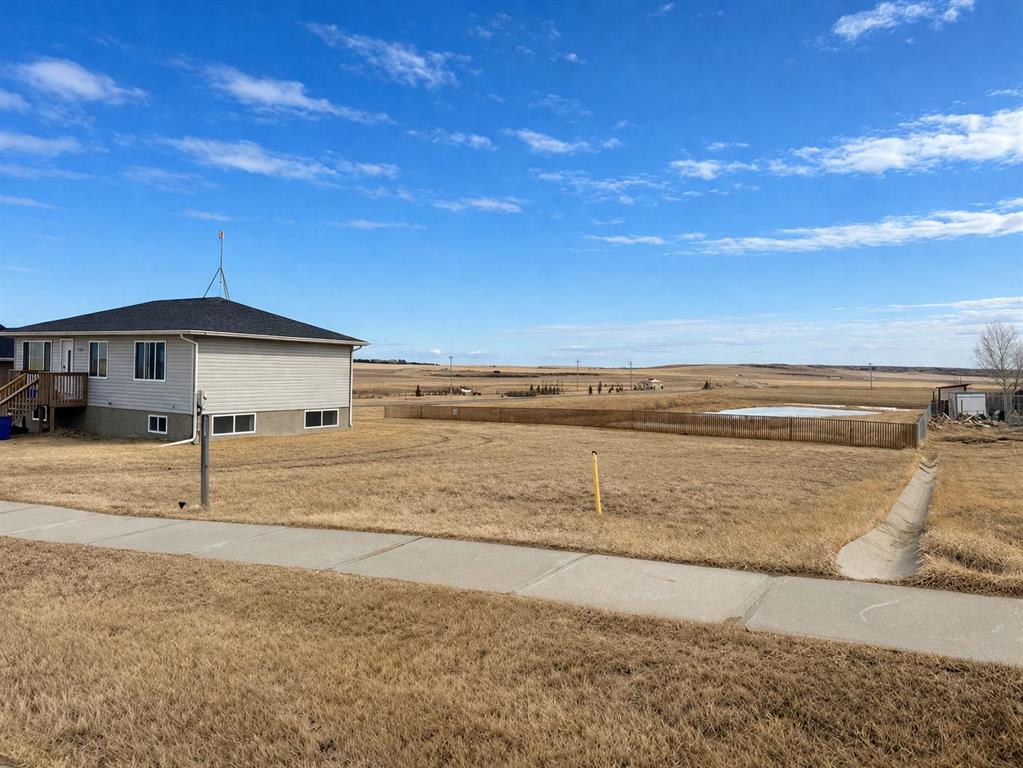 Picture for 309 3 Street W