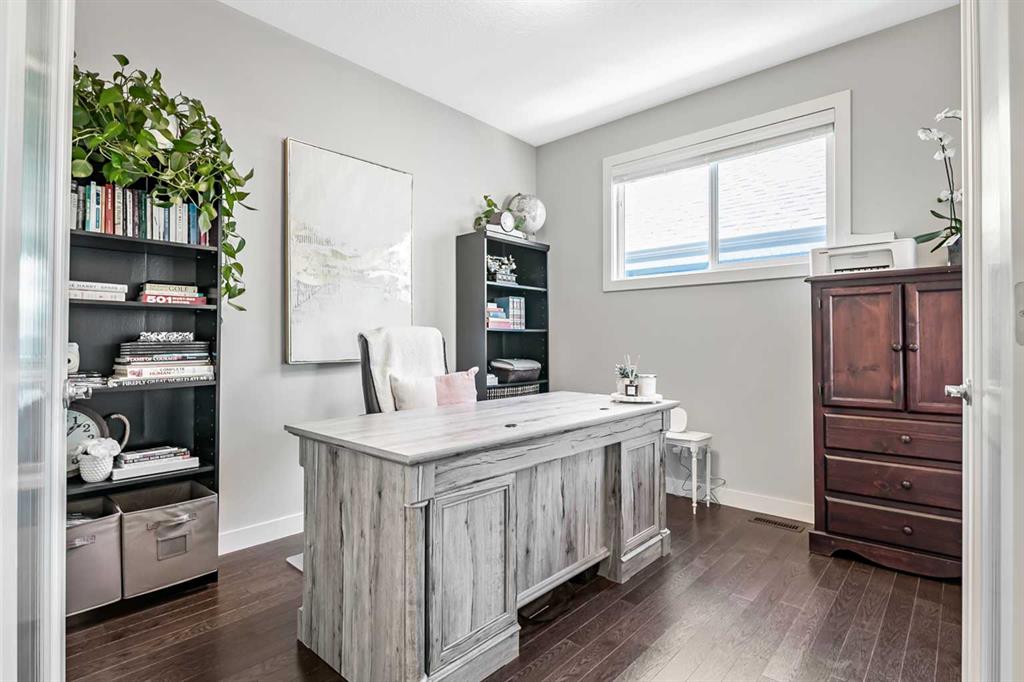 Picture for 108 Mount Rae Heights 