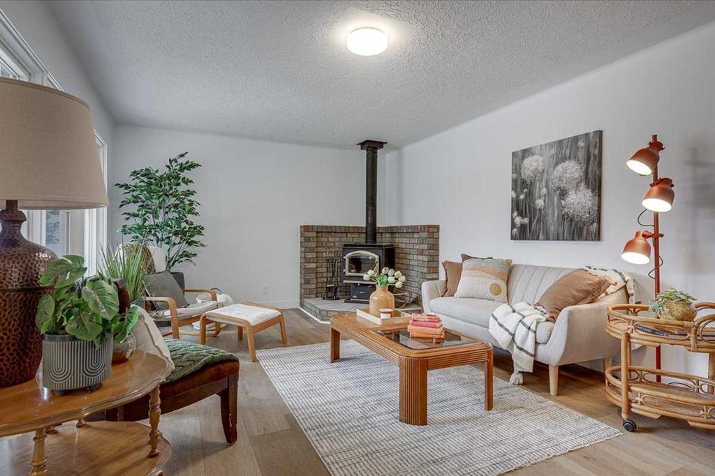 Picture for 4018 47 Street 