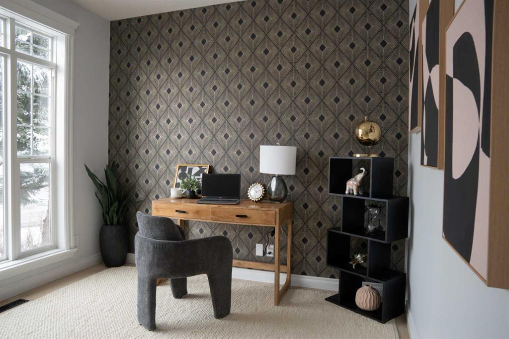 Picture for 3 Strathridge Bay SW