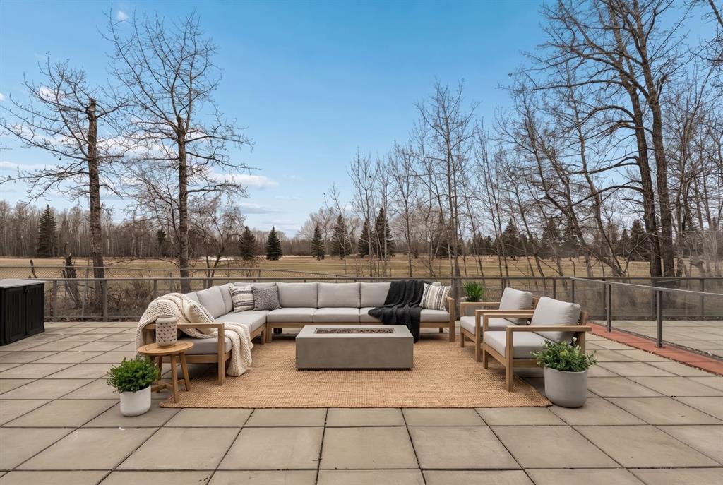 Picture for 113, 5040 53 Street 