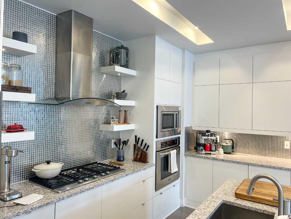 Picture for 366 Mahogany Boulevard SE