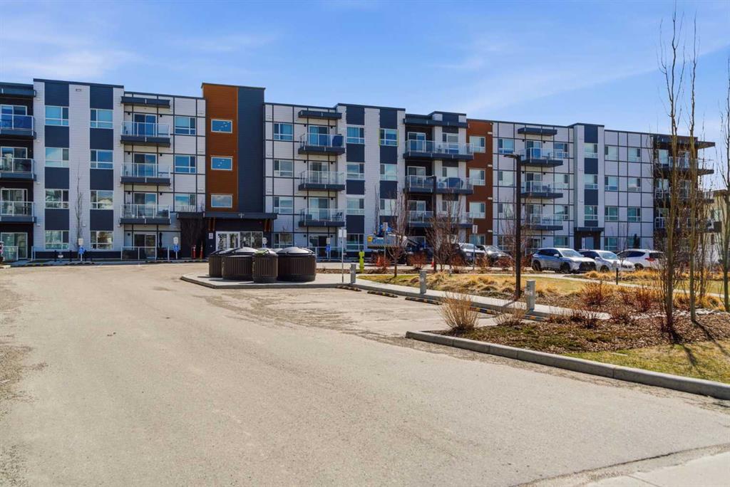 Picture for 226, 360 Harvest Hills Way NE