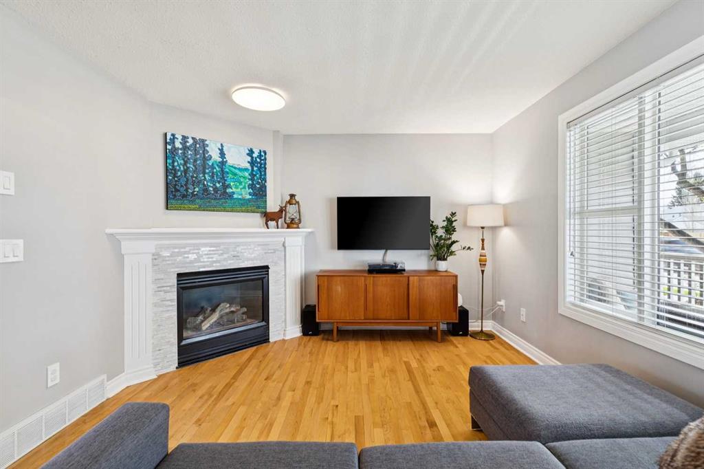 Picture for 4324 Passchendaele Road SW