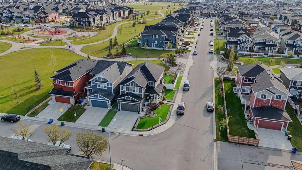 Picture for 100 Redstone Parade NE