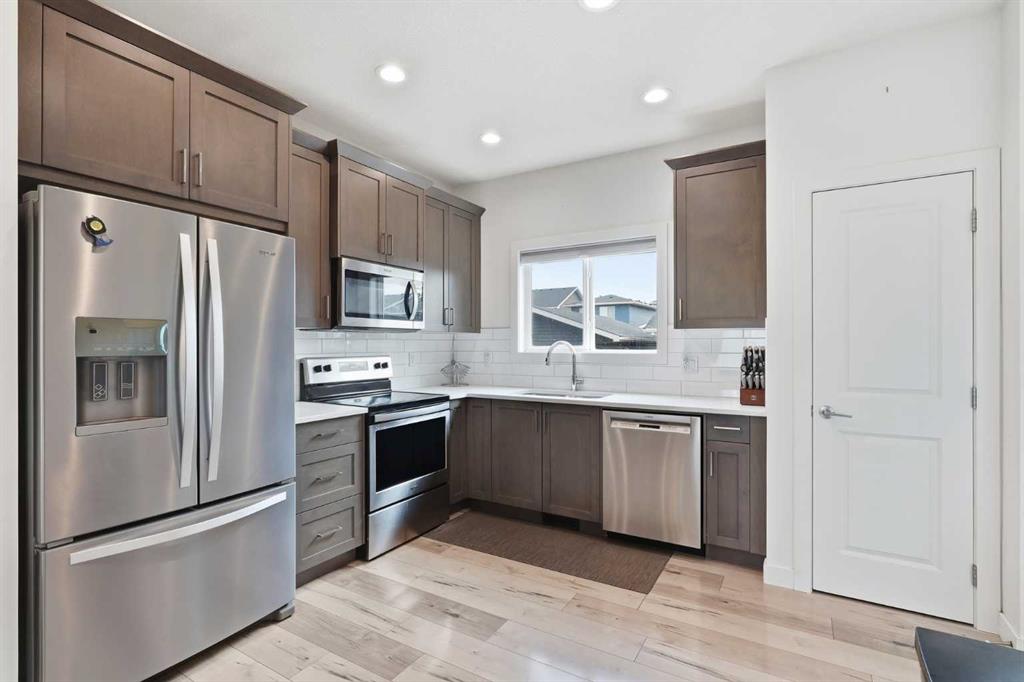 Picture for 328 bayview Street SW