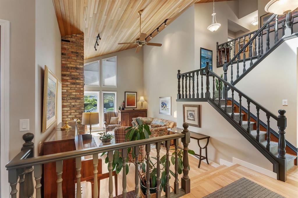 Picture for 28 Woodacres Way SW