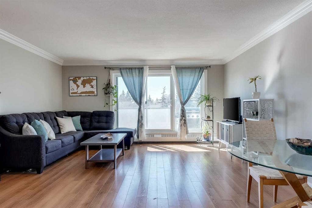 Picture for 211, 333 Garry Crescent NE