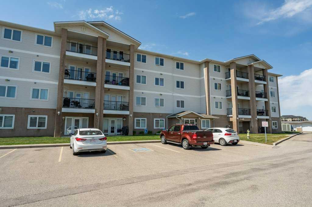 Picture for 303, 300 Edwards Way NW