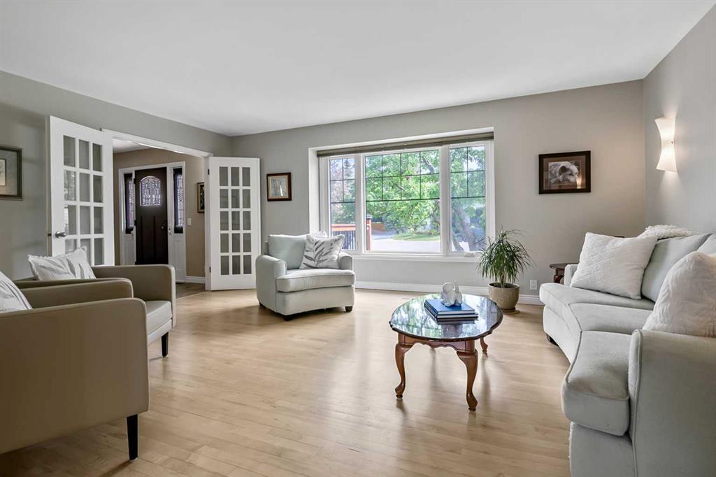 Picture for 39 Canova Close SW