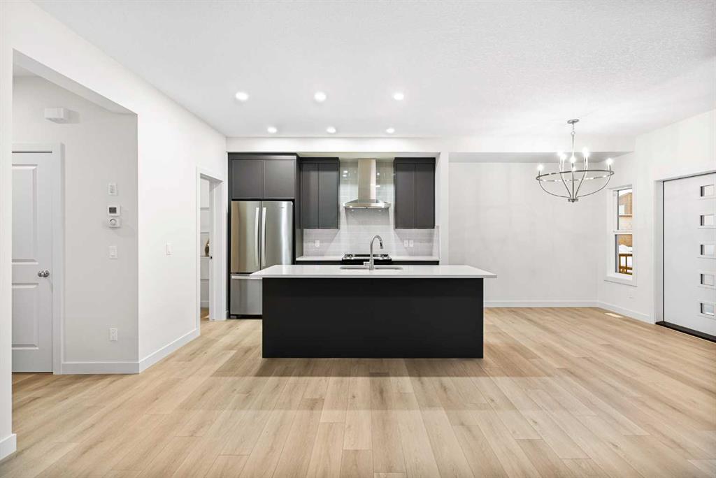 Picture for 43 Belvedere Point SE