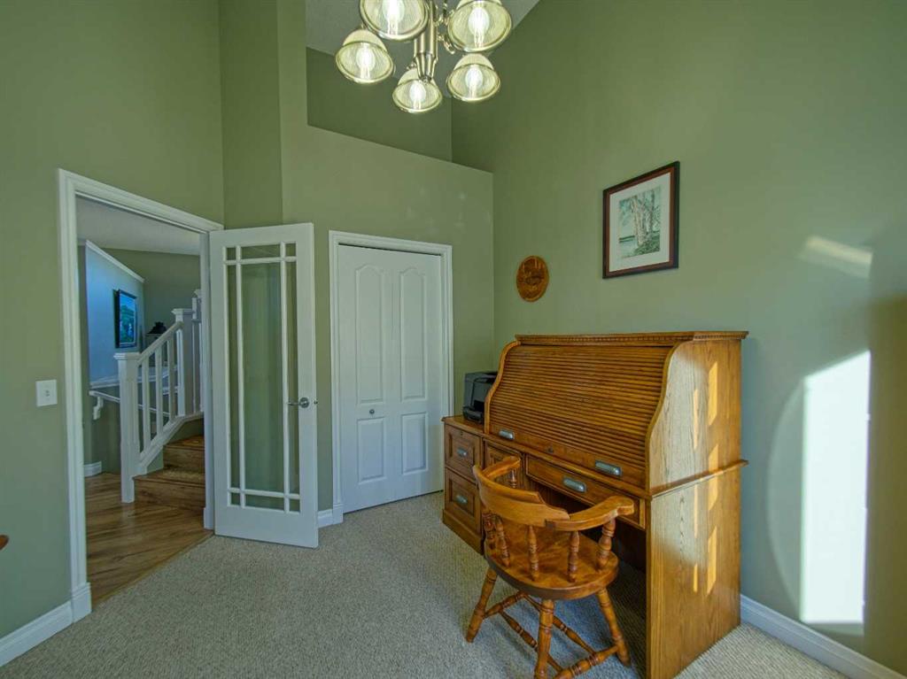 Picture for 239 Sagewood Drive  https://www.cirrealty.ca/reb/creb/13/A2265913_15.jpg