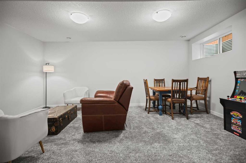 Picture for 412 Evanston Way NW https://www.cirrealty.ca/reb/creb/13/A2266713_27.jpg