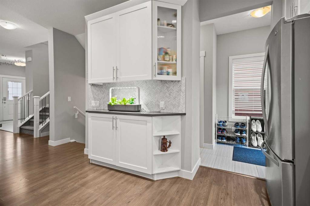 Picture for 412 Evanston Way NW https://www.cirrealty.ca/reb/creb/13/A2266713_8.jpg
