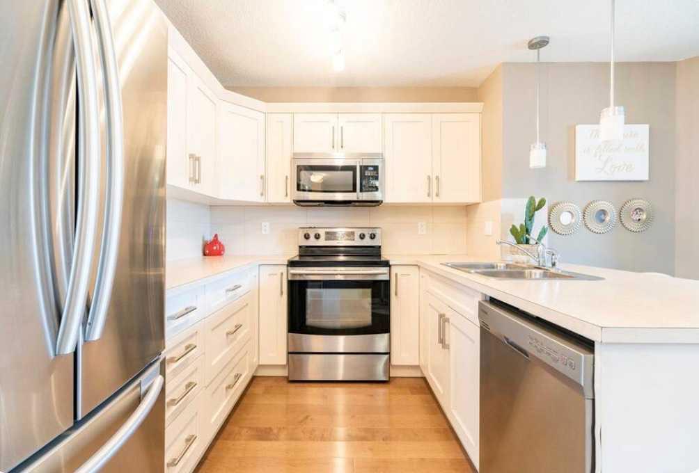 Picture for 1205, 130 Panatella Street NW