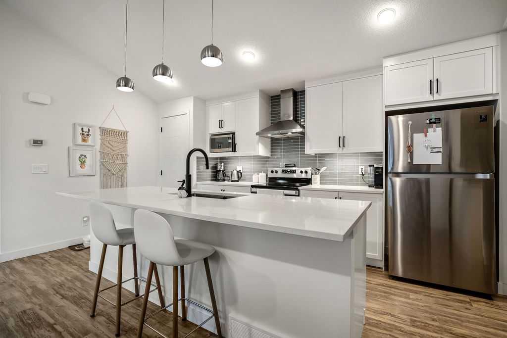 Picture for 3206, 100 Walgrove Court SE