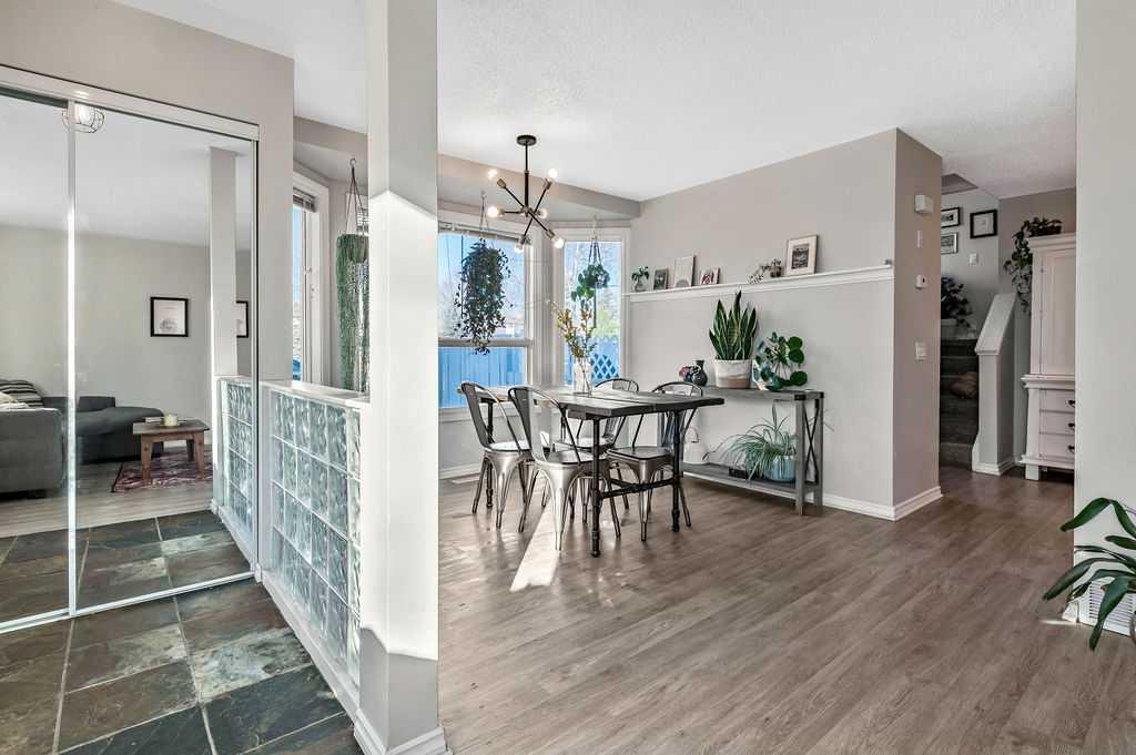 Picture for 106 Woodfield Close SW