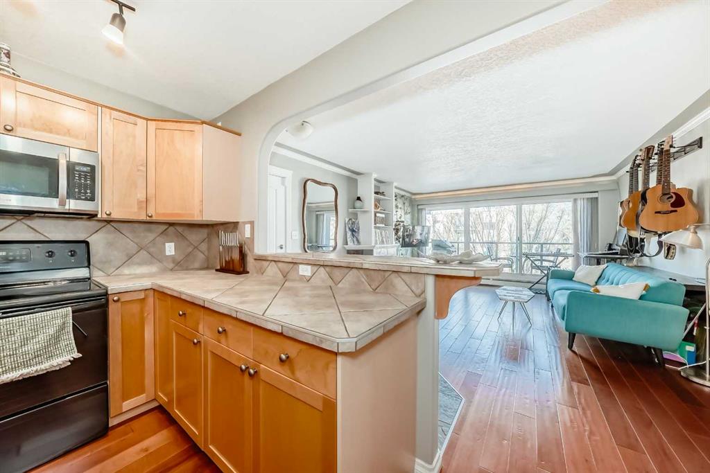 Picture for 301, 343 4 Avenue NE