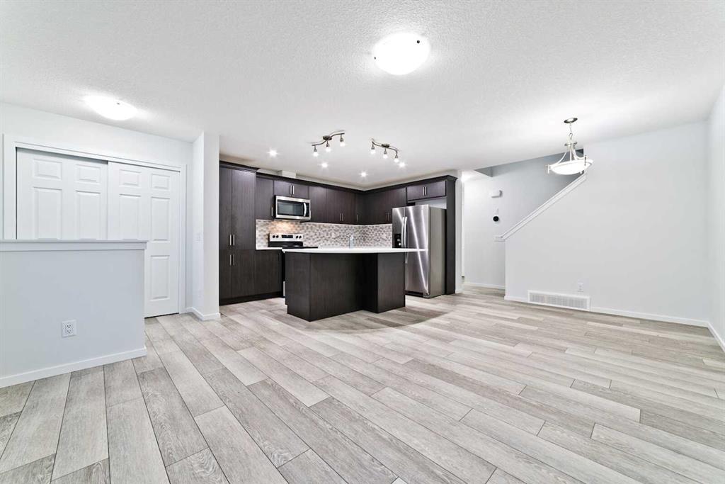 Picture for 43 Cityside Terrace NE