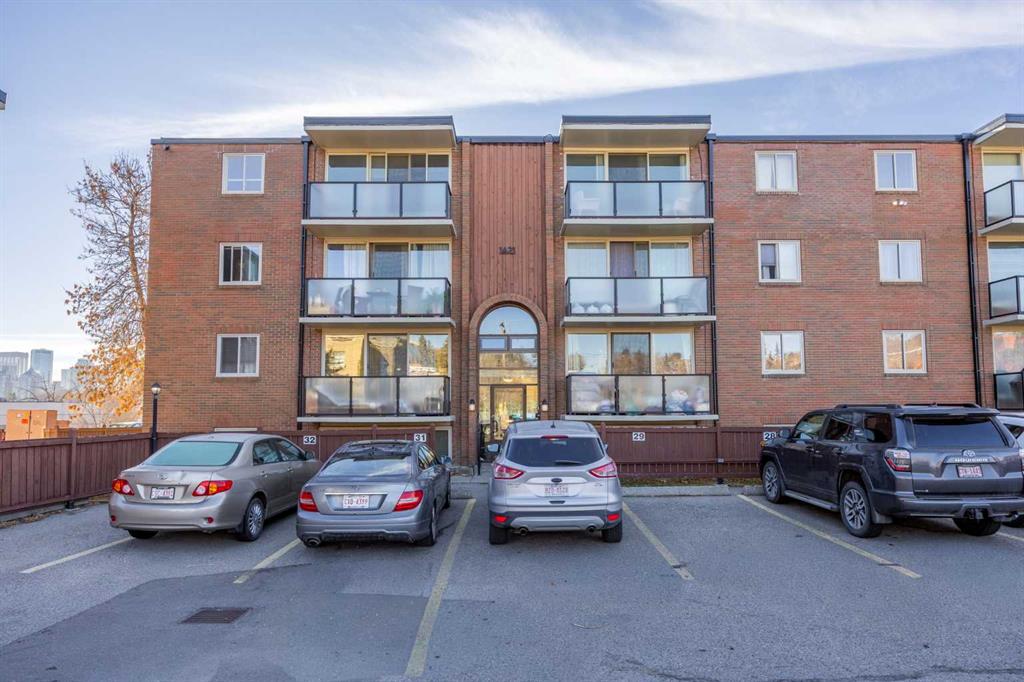 Picture for 438, 1421 7 Avenue NW