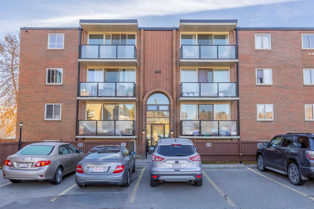 Picture for 438, 1421 7 Avenue NW