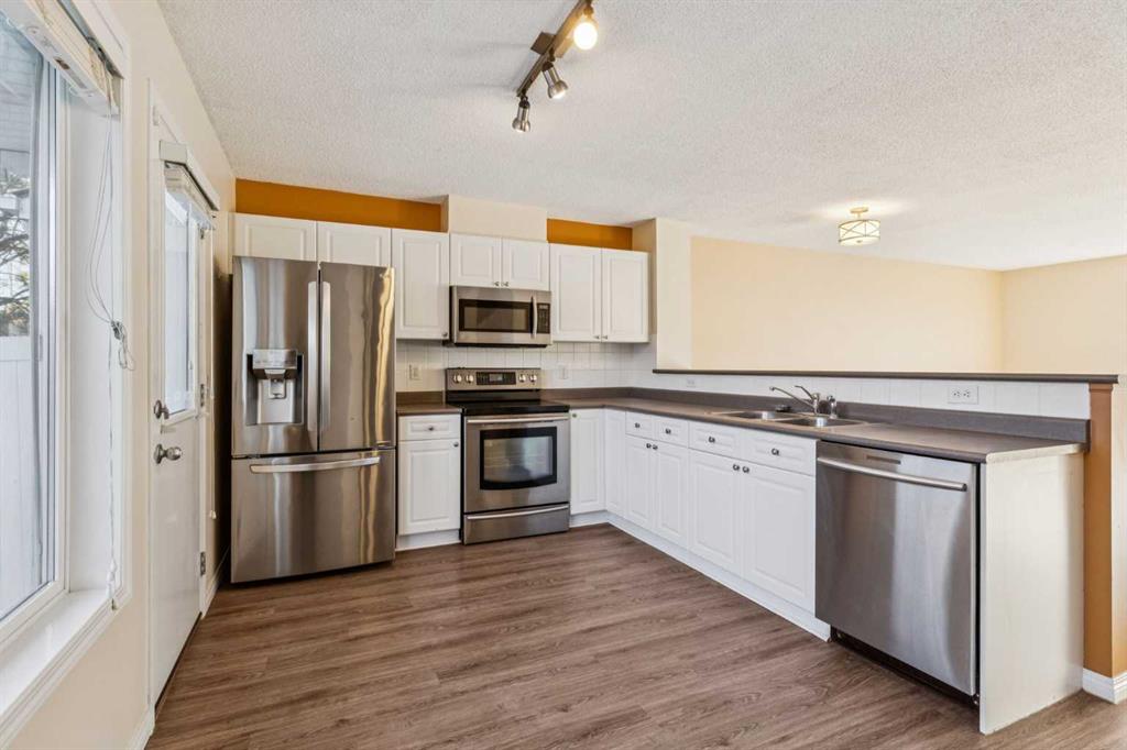 Picture for 95 Tuscany Springs Gardens NW