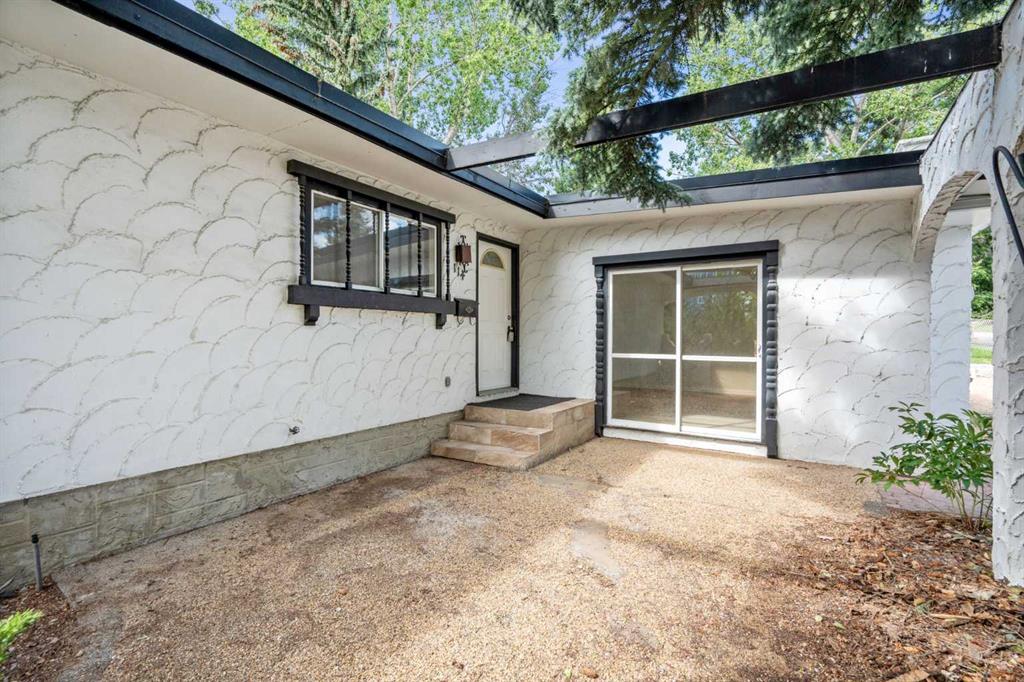 Picture for 114 Dalgleish Bay NW