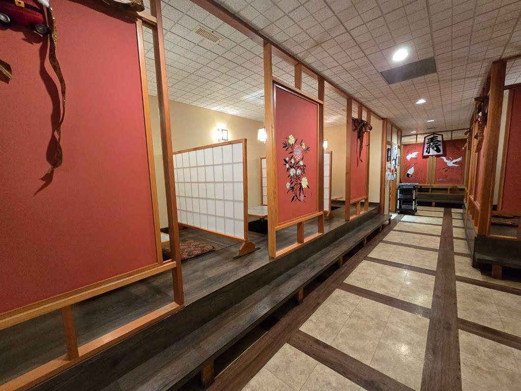 Picture for 123 4 Street S