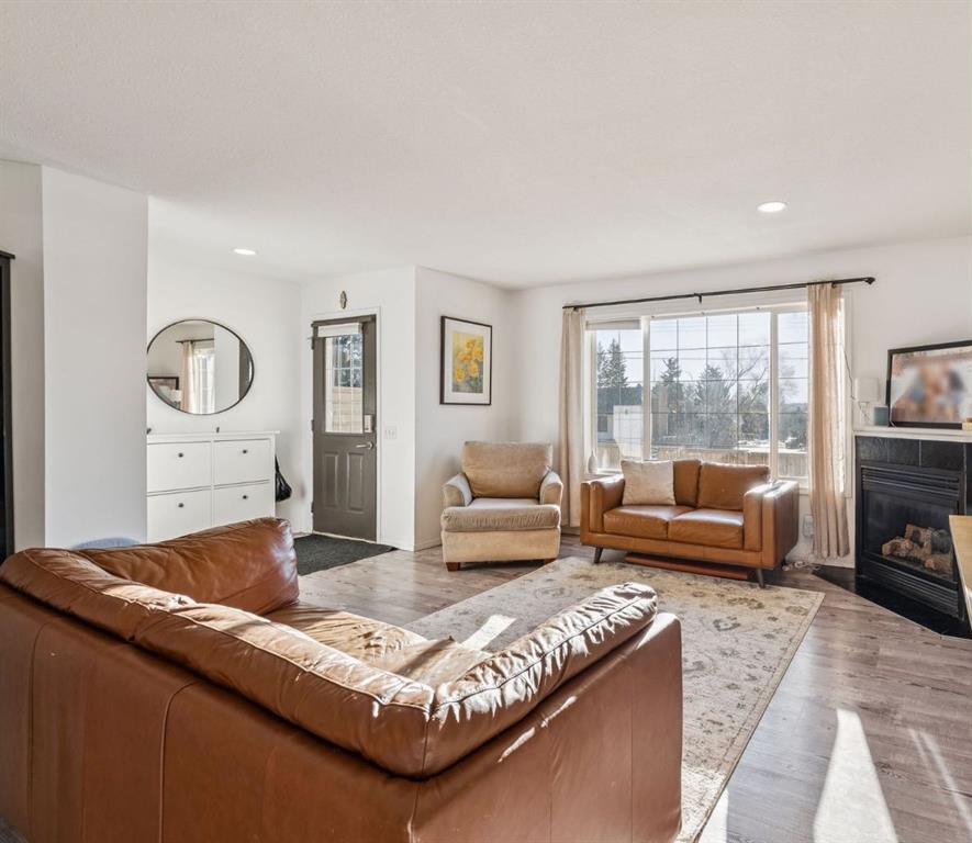 Picture for 7, 304 Ross Avenue 