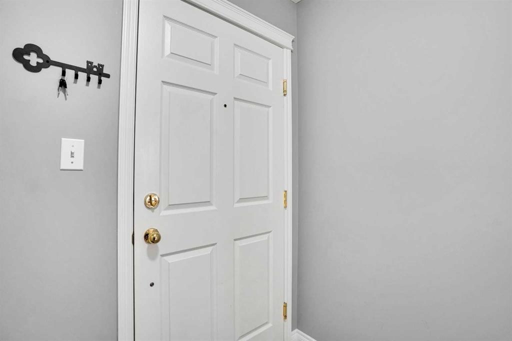 Picture for 216, 6800 Hunterview Drive NW