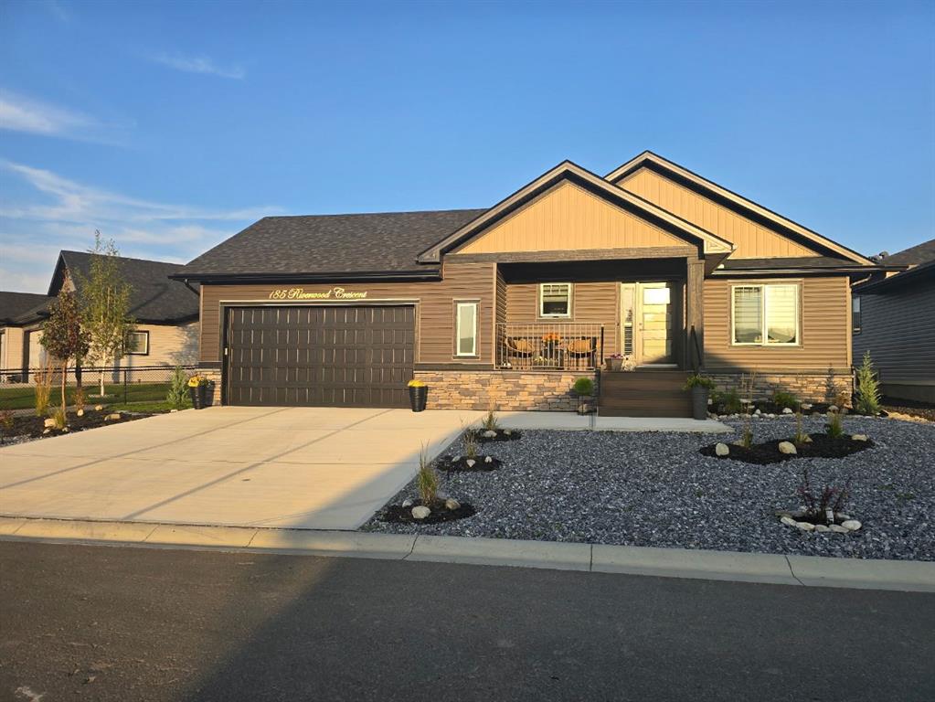 Picture for 185 Riverwood Crescent 