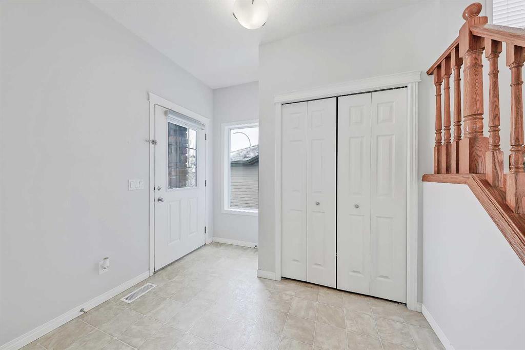 Picture for 102 Kincora Glen Mews NW