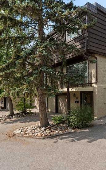 Picture for 810, 3130 66 Avenue SW