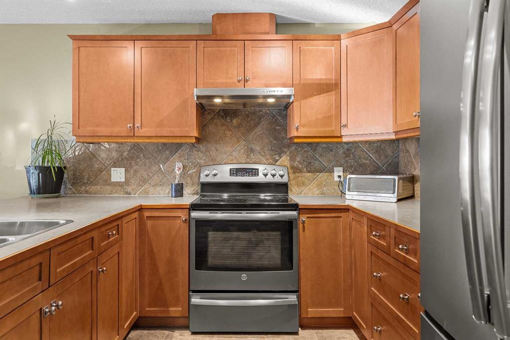 Picture for 318, 170 Crossbow Place 